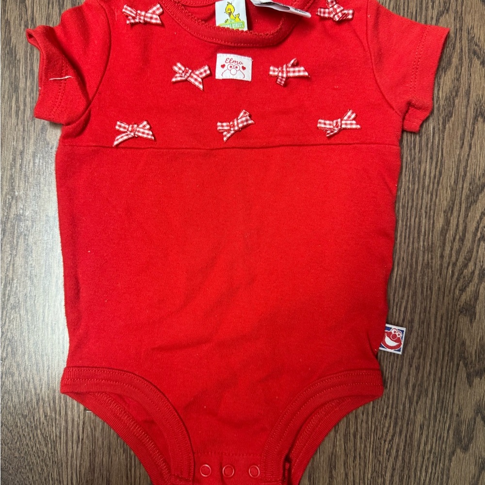 Vintage Sesame Street Red Short-Sleeve Baby One-Piece Bodysuit with Gingham Bows